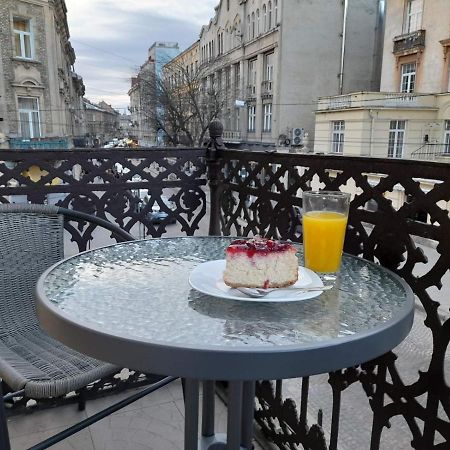 Apartments On Pekarska Str.26 Лвив Екстериор снимка